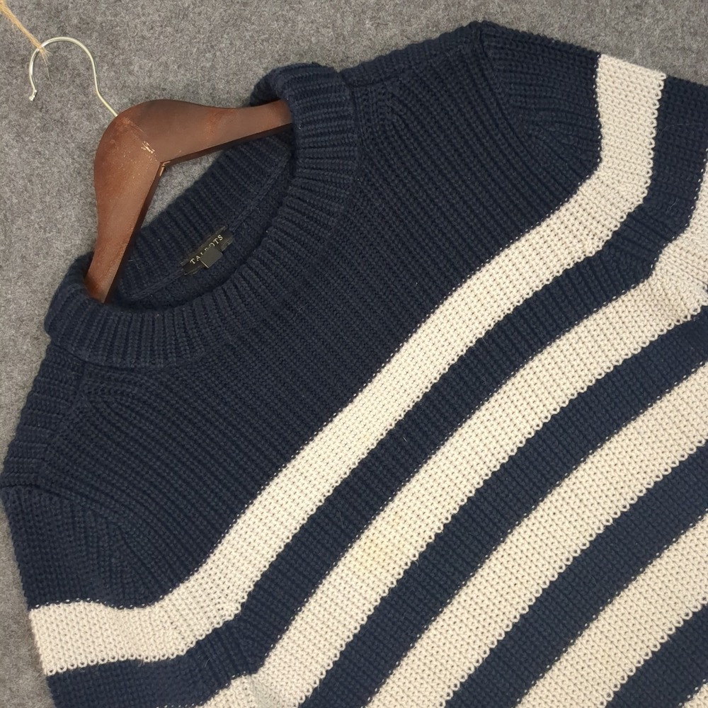 Talbots Petite Navy Blue Ivory Striped Chunky Ribbed Knit Crew Neck Sweater LP‎